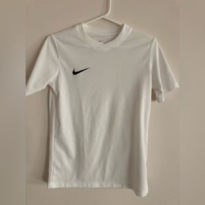 nike dri-fit white tee